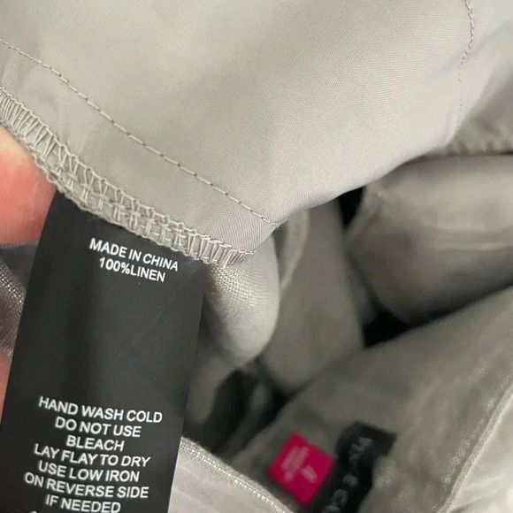 Vince Camuto silver 100% linen pants - Picture 5 of 10